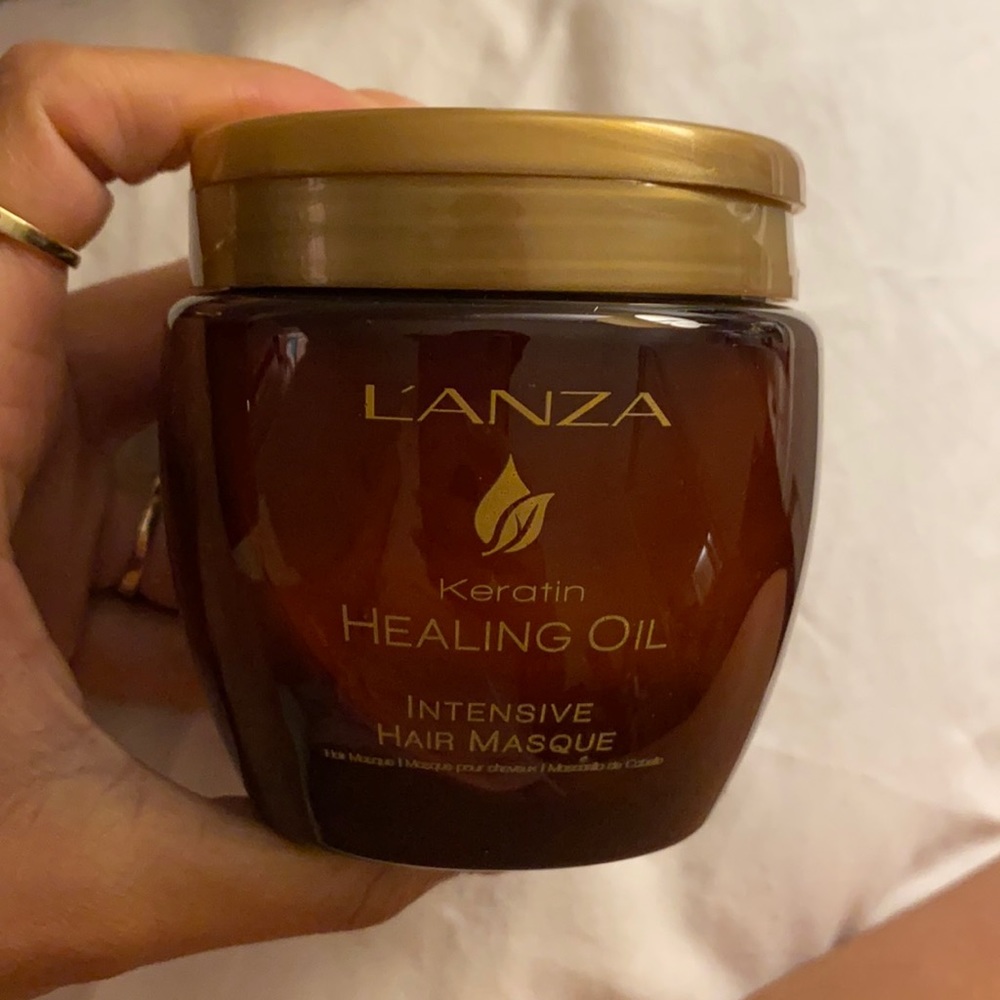 L’ANZA Keratin Healing Oil Intensive Hair Masque